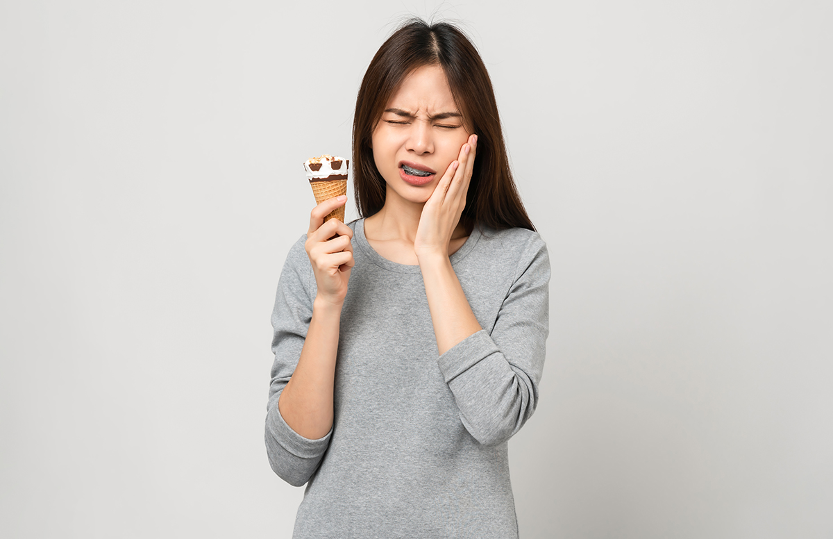 冷たいものがしみる知覚過敏の症状